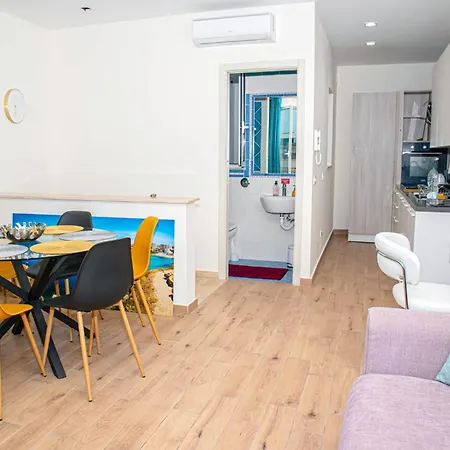 Sunny House 44 Malta